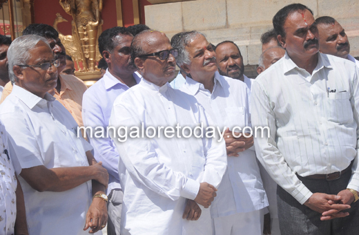 Poojary urulu seva for cauvery